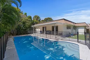 486 NW 1st St, Boca Raton, FL 33432 - Photo 3