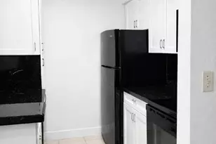 2926 S University Dr, Davie, FL 33328 - Photo 9