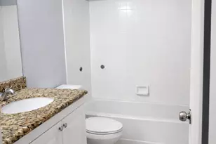 2926 S University Dr, Davie, FL 33328 - Photo 15