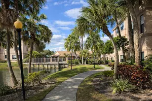 2926 S University Dr, Davie, FL 33328 - Photo 1