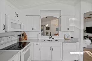 7266 Burgess Dr, Lake Worth, FL 33467 - Photo 11