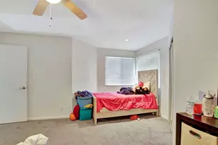 8353 Waterford Ave, Tamarac, FL 33321 - Photo 23