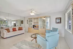 162 Sheffield G, West Palm Beach, FL 33417 - Photo 5