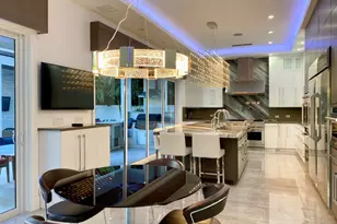 255 NE 3rd Ct, Boca Raton, FL 33432 - Photo 7