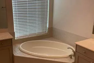 600 SE Fascino Cir, Port Saint Lucie, FL 34984 - Photo 9