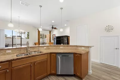 6145 NW Helmsdale Way, Port Saint Lucie, FL 34983 - Photo 13