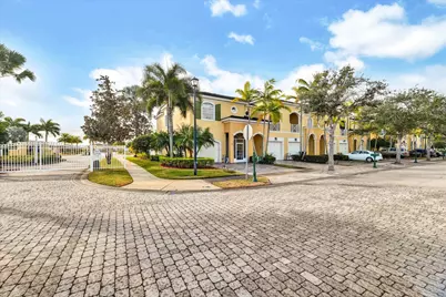 6145 NW Helmsdale Way, Port Saint Lucie, FL 34983 - Photo 3