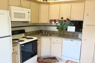 542 Shady Pine Way, Greenacres, FL 33415 - Photo 3