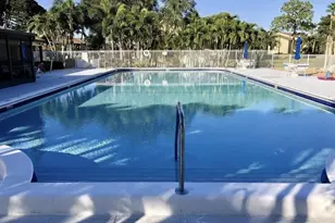 542 Shady Pine Way, Greenacres, FL 33415 - Photo 9