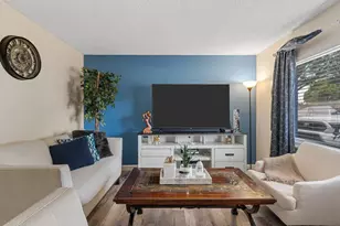 3201 Kentucky Ave, Fort Pierce, FL 34947 - Photo 7