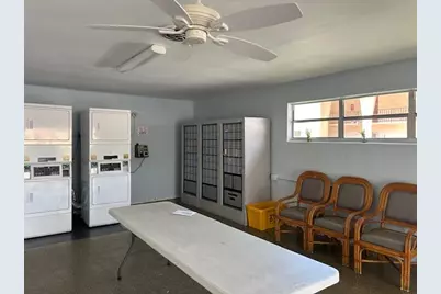 145 Lake Evelyn Drive, West Palm Beach, FL 33411 - Photo 21