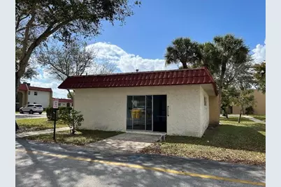 145 Lake Evelyn Drive, West Palm Beach, FL 33411 - Photo 19