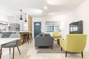 2404 NE Ne 33rd Ave Ave, Fort Lauderdale, FL 33305 - Photo 3