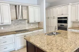 259 SE Calmo Circle, Port Saint Lucie, FL 34984 - Photo 5