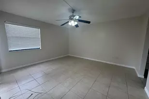 2505 Lakeview Cir, West Palm Beach, FL 33411 - Photo 9