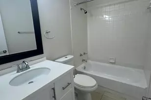 2505 Lakeview Cir, West Palm Beach, FL 33411 - Photo 19