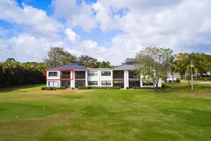 12790 Briarlake Dr, Palm Beach Gardens, FL 33418 - Photo 5