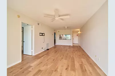 12790 Briarlake Drive #204, Palm Beach Gardens, FL 33418 - Photo 9