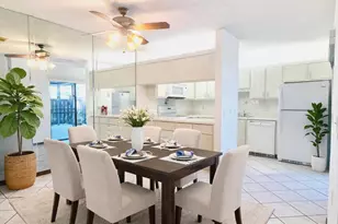 604 SE Castle Ct, Port Saint Lucie, FL 34952 - Photo 7