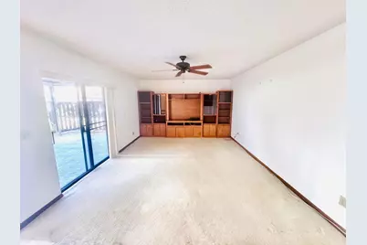 604 SE Castle Court #D, Port Saint Lucie, FL 34952 - Photo 11