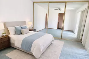 604 SE Castle Ct, Port Saint Lucie, FL 34952 - Photo 3