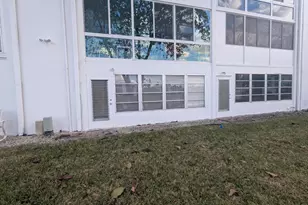 113 Wellington M, West Palm Beach, FL 33417 - Photo 15