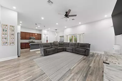 5244 NW E Piper Circle, Port Saint Lucie, FL 34986 - Photo 11