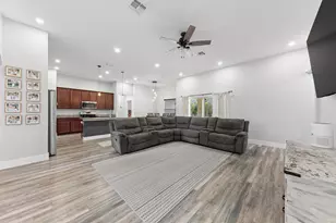 5244 NW E Piper Cir, Port Saint Lucie, FL 34986 - Photo 11