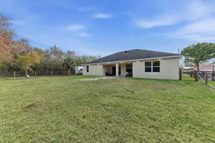 5244 NW E Piper Cir, Port Saint Lucie, FL 34986 - Photo 39