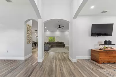 5244 NW E Piper Circle, Port Saint Lucie, FL 34986 - Photo 5