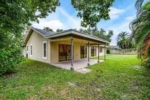 2713 Yarmouth Dr, Wellington, FL 33414 - Photo 7