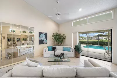 5722 Willow Creek Lane, Delray Beach, FL 33484 - Photo 11