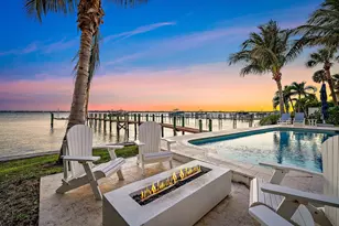 4230 NE Joes Point Rd, Stuart, FL 34996 - Photo 5