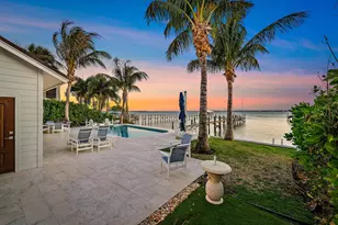 4230 NE Joes Point Rd, Stuart, FL 34996 - Photo 9