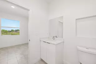 9006 S Castle Cir, Labelle, FL 33935 - Photo 11