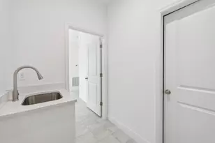 9006 S Castle Cir, Labelle, FL 33935 - Photo 27