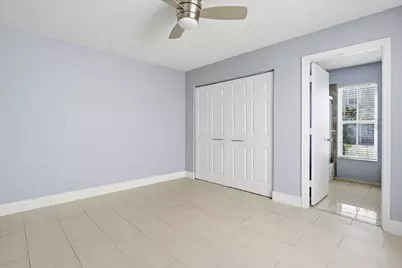 6211 Buena Vista Drive, Margate, FL 33063 - Photo 17