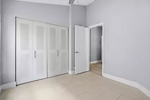 6211 Buena Vista Dr, Margate, FL 33063 - Photo 13