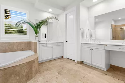 100 Via Floresta Drive, Boca Raton, FL 33487 - Photo 27