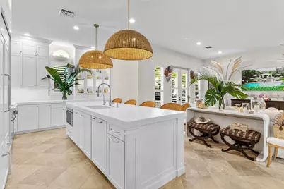 100 Via Floresta Drive, Boca Raton, FL 33487 - Photo 15