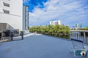 300 Diplomat Pkwy, Hallandale Beach, FL 33009 - Photo 41