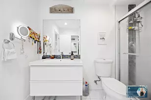 300 Diplomat Pkwy, Hallandale Beach, FL 33009 - Photo 25