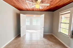 604 N K St, Lake Worth Beach, FL 33460 - Photo 13