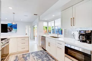 1201 Singer Dr, West Palm Beach, FL 33404 - Photo 15