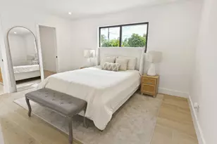 1320 S Deerfield Ave, Deerfield Beach, FL 33441 - Photo 7