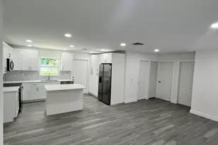 2801 Ave Q Ave, Fort Pierce, FL 34947 - Photo 15