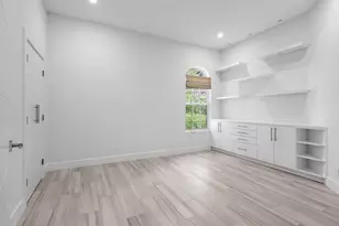 8110 Sandpiper Way, West Palm Beach, FL 33412 - Photo 15