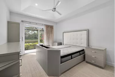 8110 Sandpiper Way, West Palm Beach, FL 33412 - Photo 17