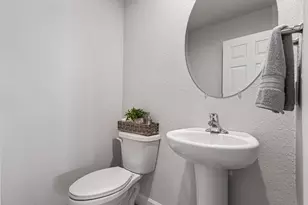 10 Juan Carlos Ln, Port Saint Lucie, FL 34952 - Photo 33