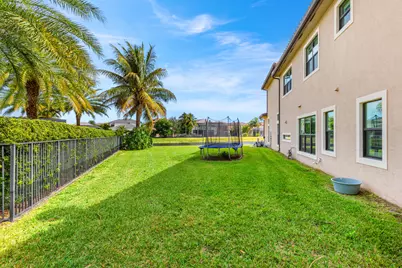 9273 Tropez Lane, Delray Beach, FL 33446 - Photo 33